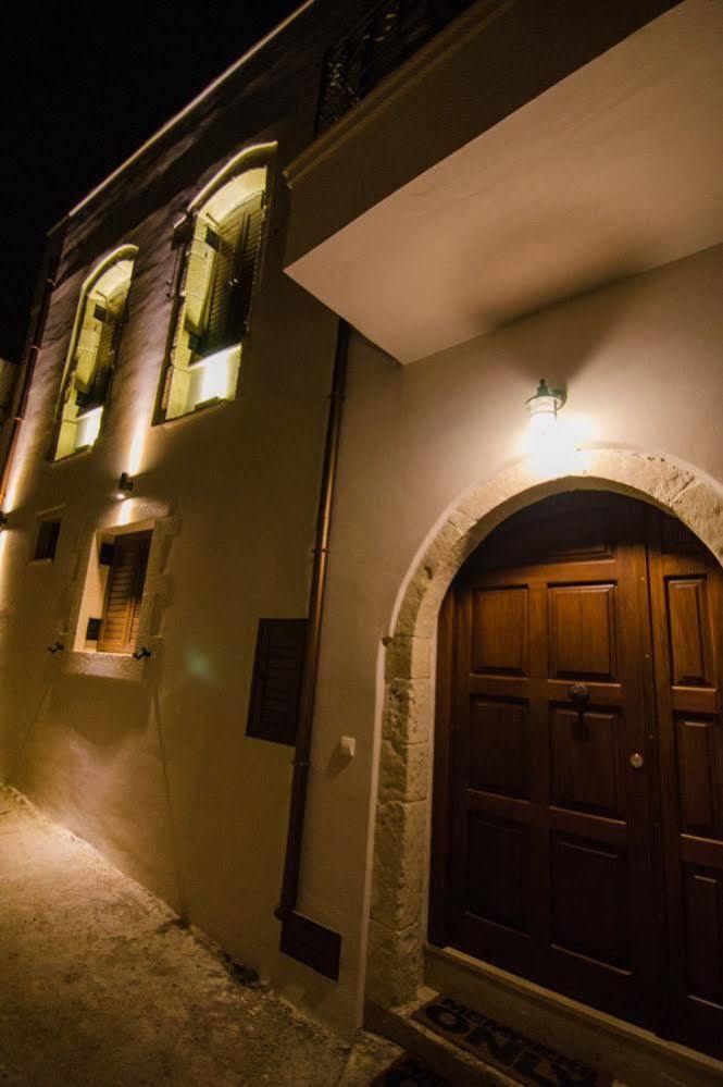 Angelos House Spa & Hammam Arkhondikí Exteriör bild