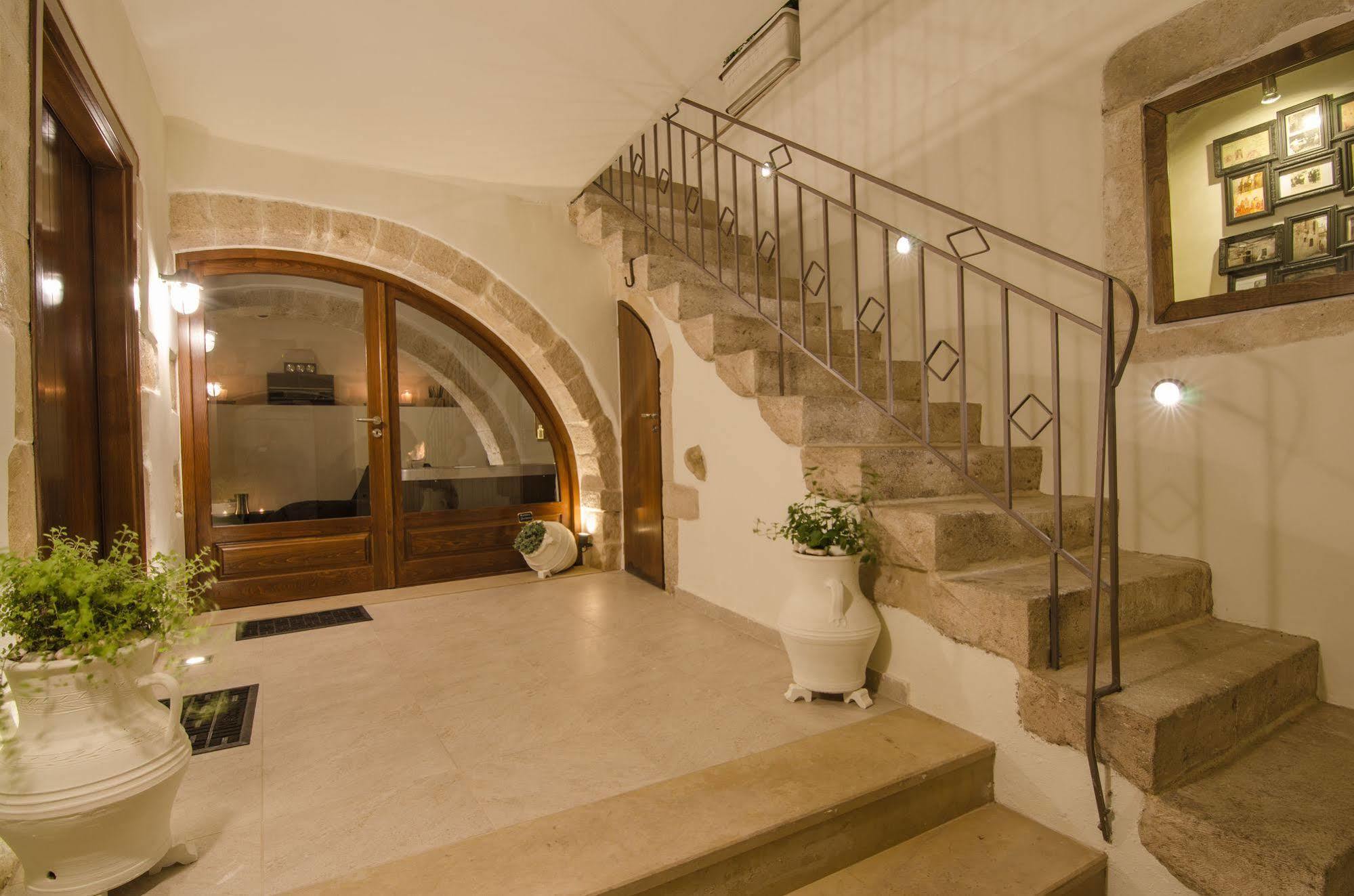 Angelos House Spa & Hammam Arkhondikí Exteriör bild